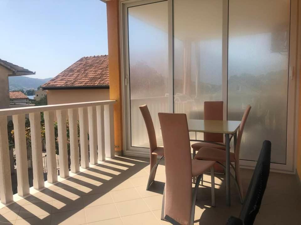 Apartment Mirco