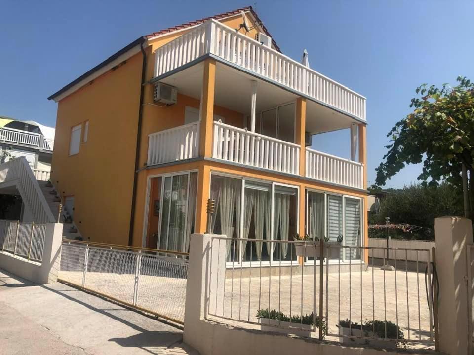 Mirco * Poljica (Trogir)